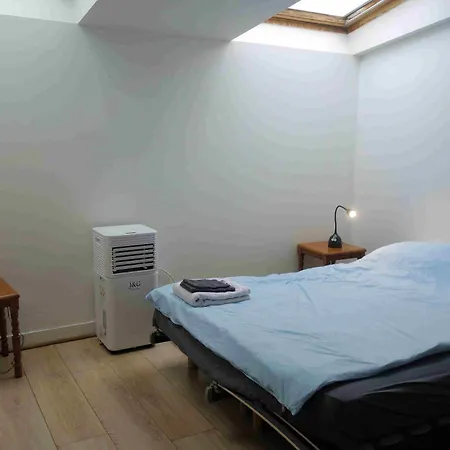 Holiday home Maison De Charme Avec Jardin A 10mn De Paris *